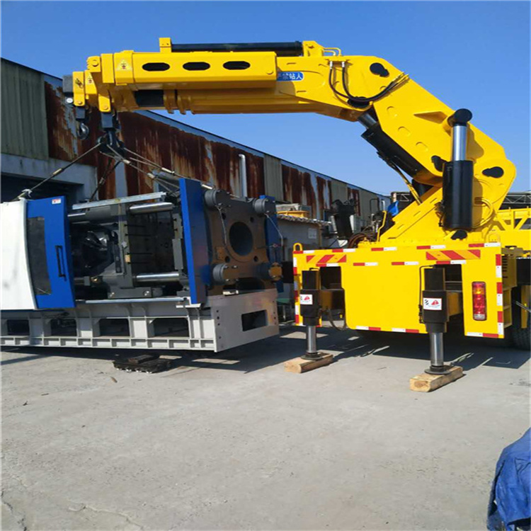 石家庄井陉矿 大吨位折臂吊出租费用解析：一小时租赁多少钱