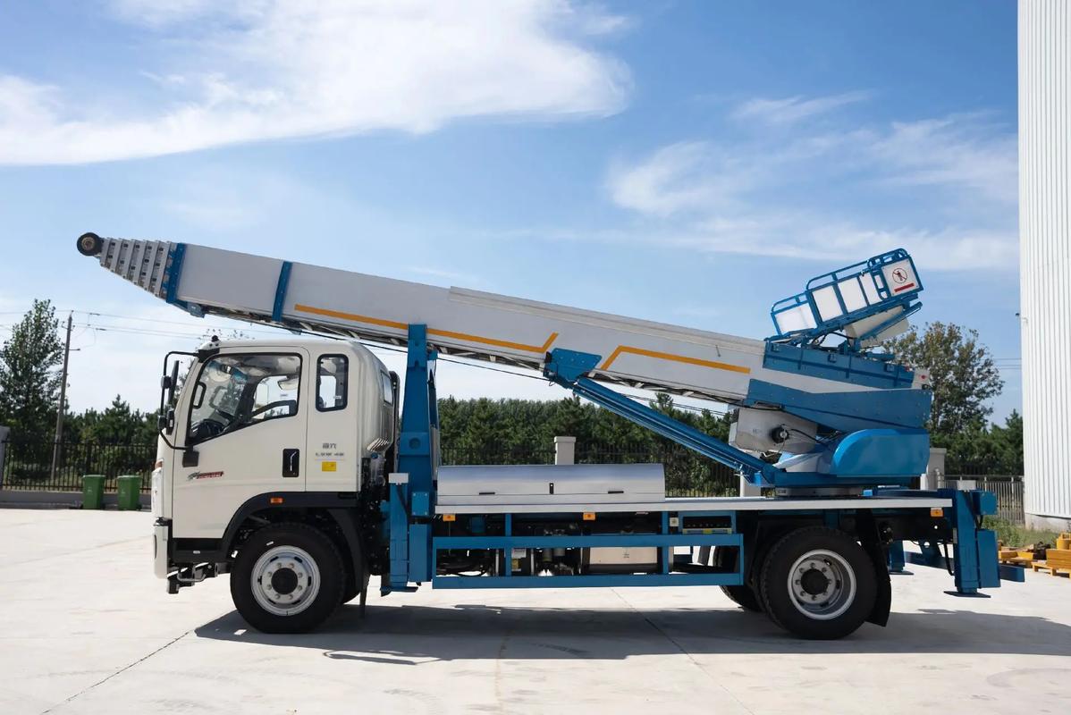 石家庄井陉矿云梯上料车租赁费用