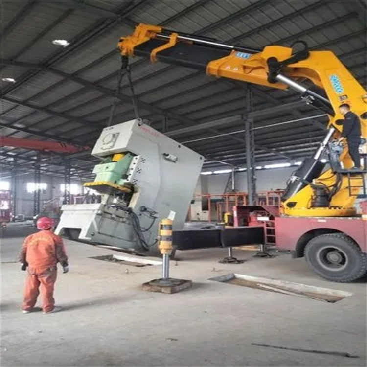 石家庄井陉矿80吨折臂吊车出租附近电话